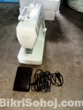 সেলাই মেশিন